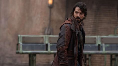 Diego Luna's Andor Premiere: A Star Wars Celebration Filled with Latin Flavor!